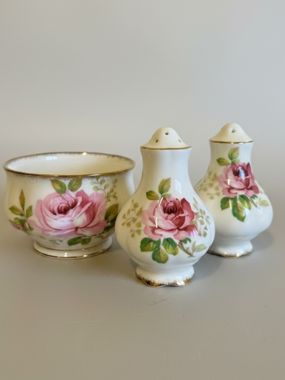 Vintage Royal Albert American Beauty Salt Pepper Shakers Sugar Bowl Lot